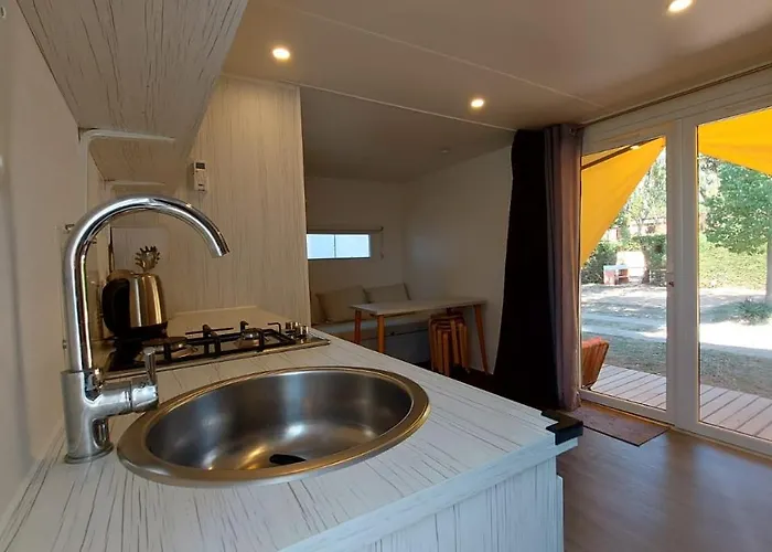 Kamp alanı Bella Vista Ceriale